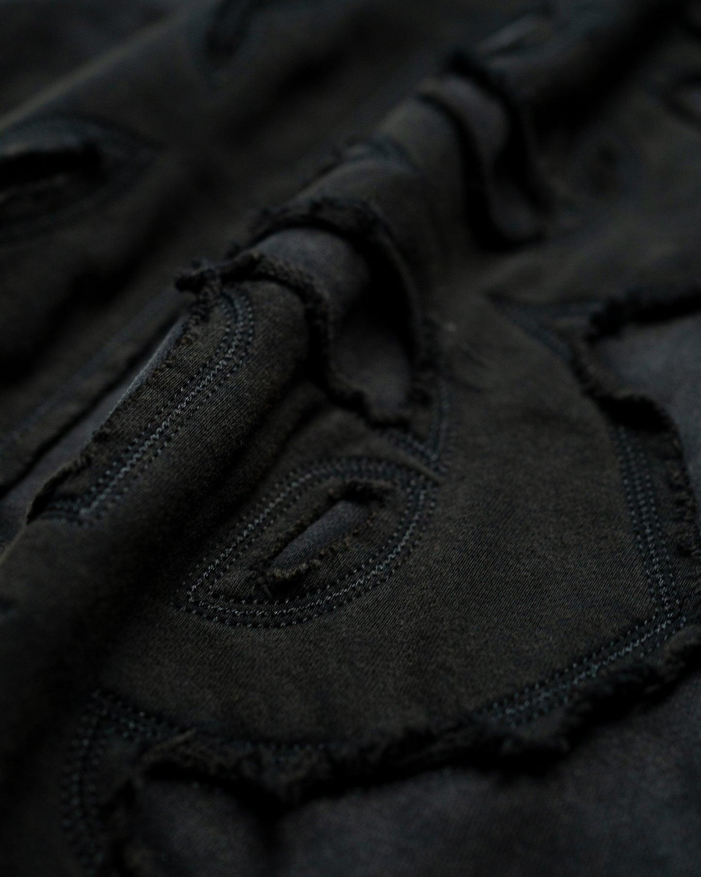 SCAR HOOD BLACK